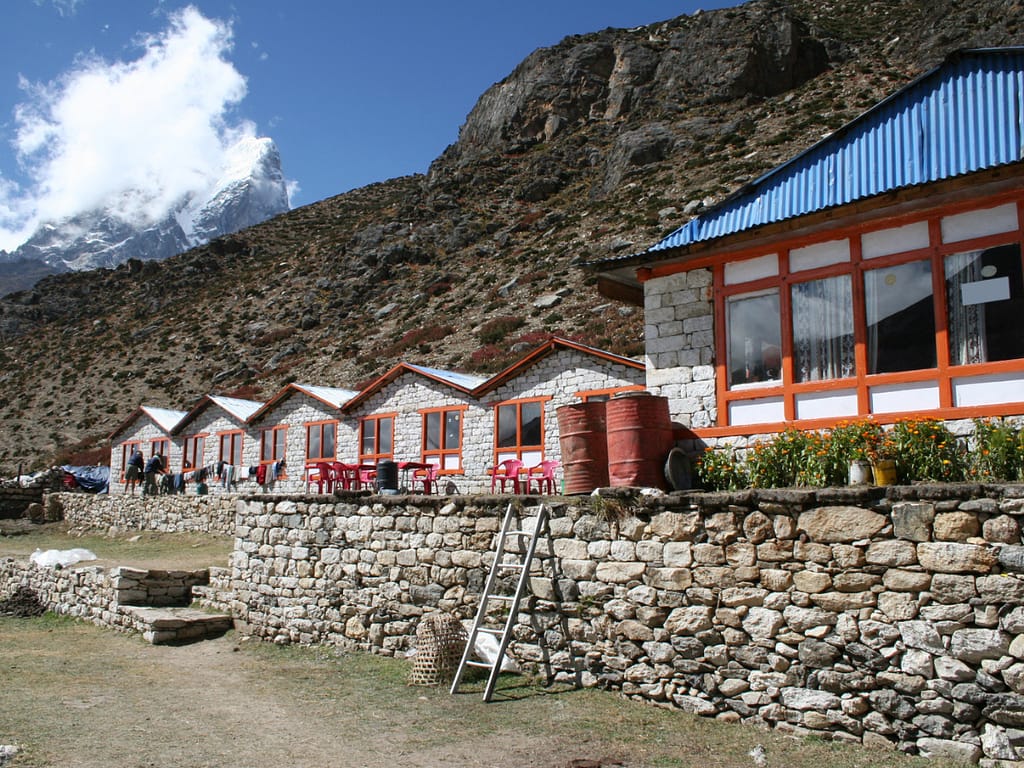 tea houses. hotels in everest base camp trekking