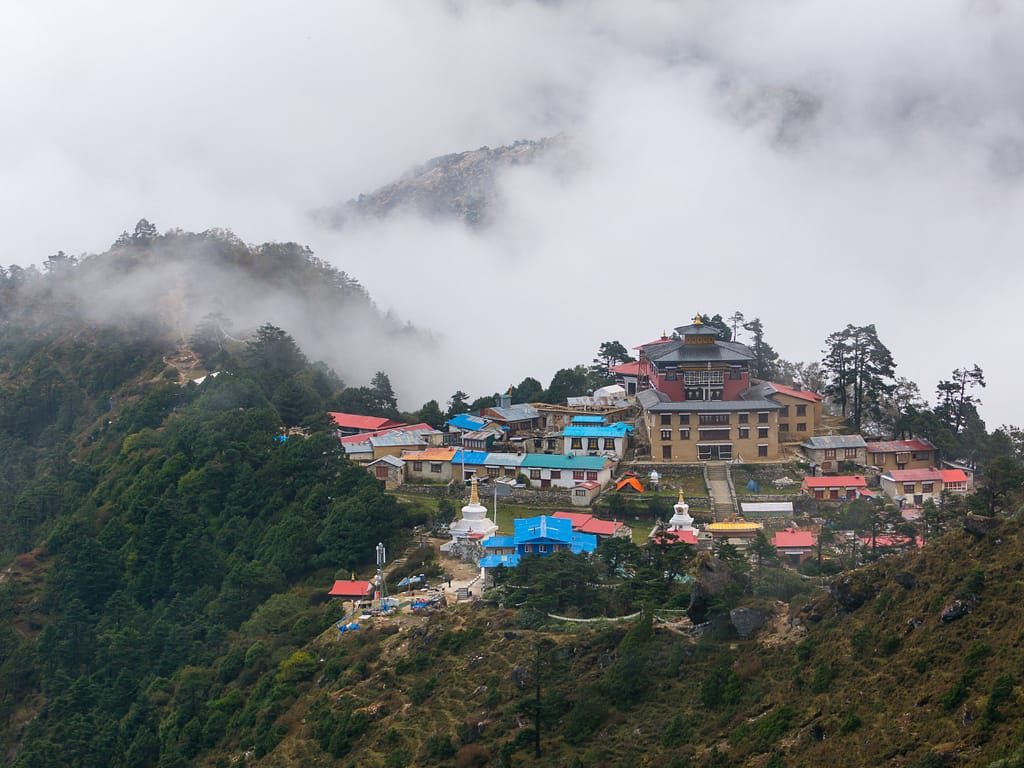 tengboche monastry and hotels/lodges